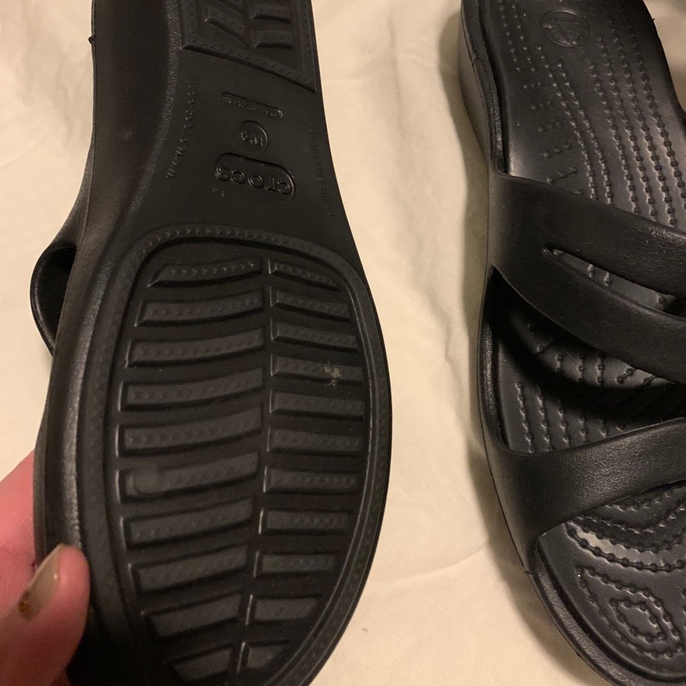 Crocs black size 9